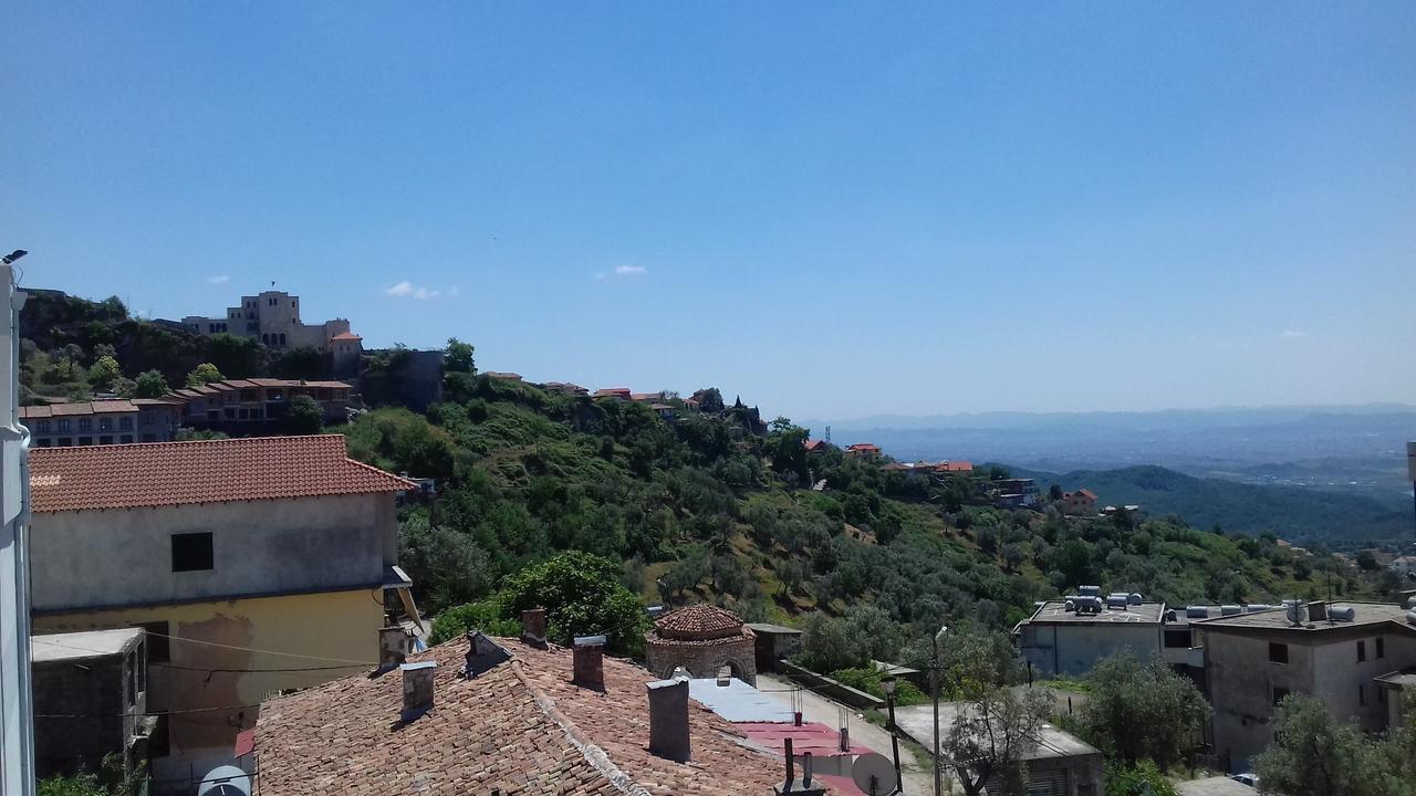 Kruja Hostel Exterior photo