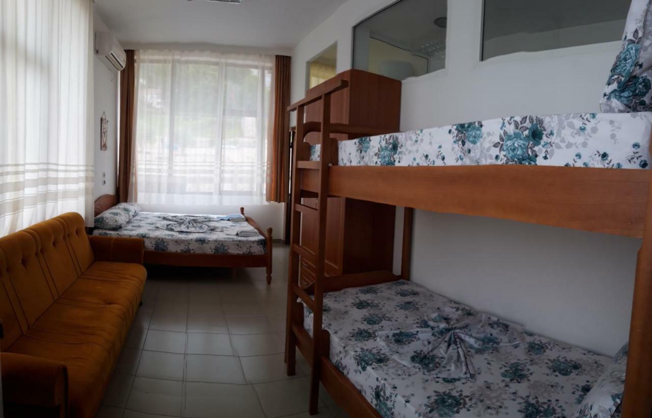Kruja Hostel Room photo